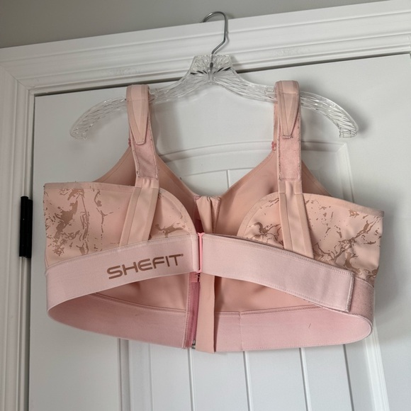Shefit Flex Sports Bra Medium Impact Bra in Blush Size 4 Luxe - Picture 4 of 8